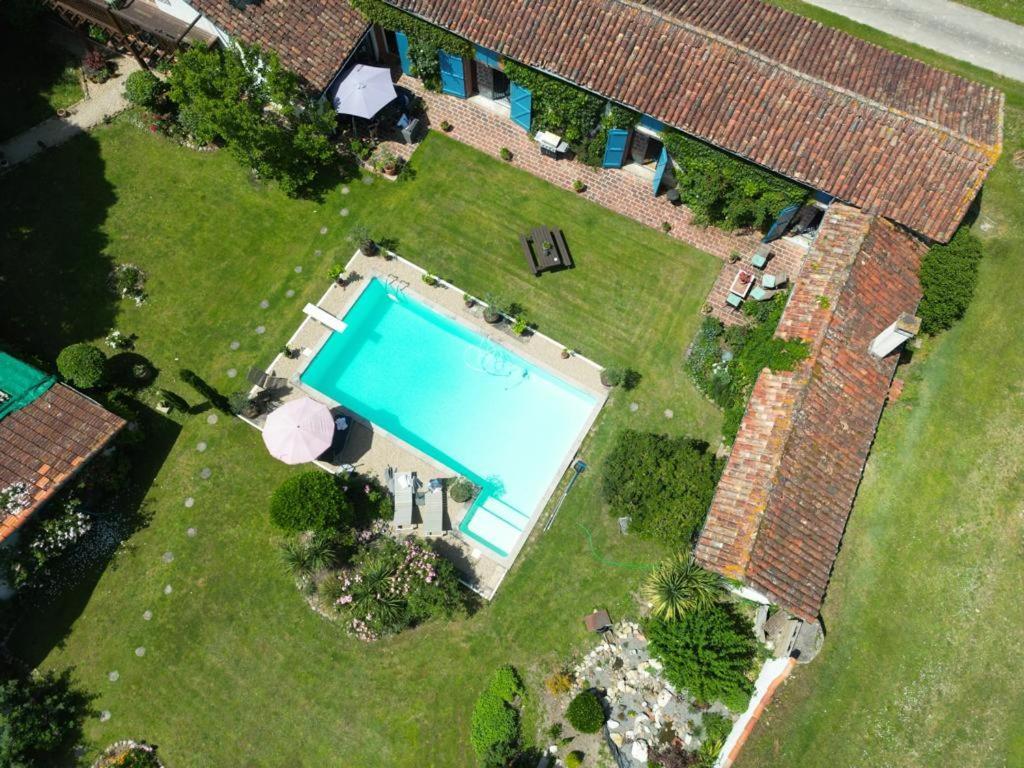 Domaine Du Tafiart Acomodação com café da manhã Sarron Exterior foto